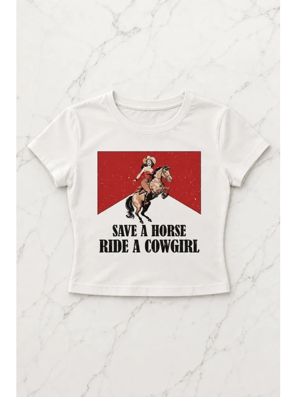 Kemer Boy Save A Horse Baskılı Crop Bluz