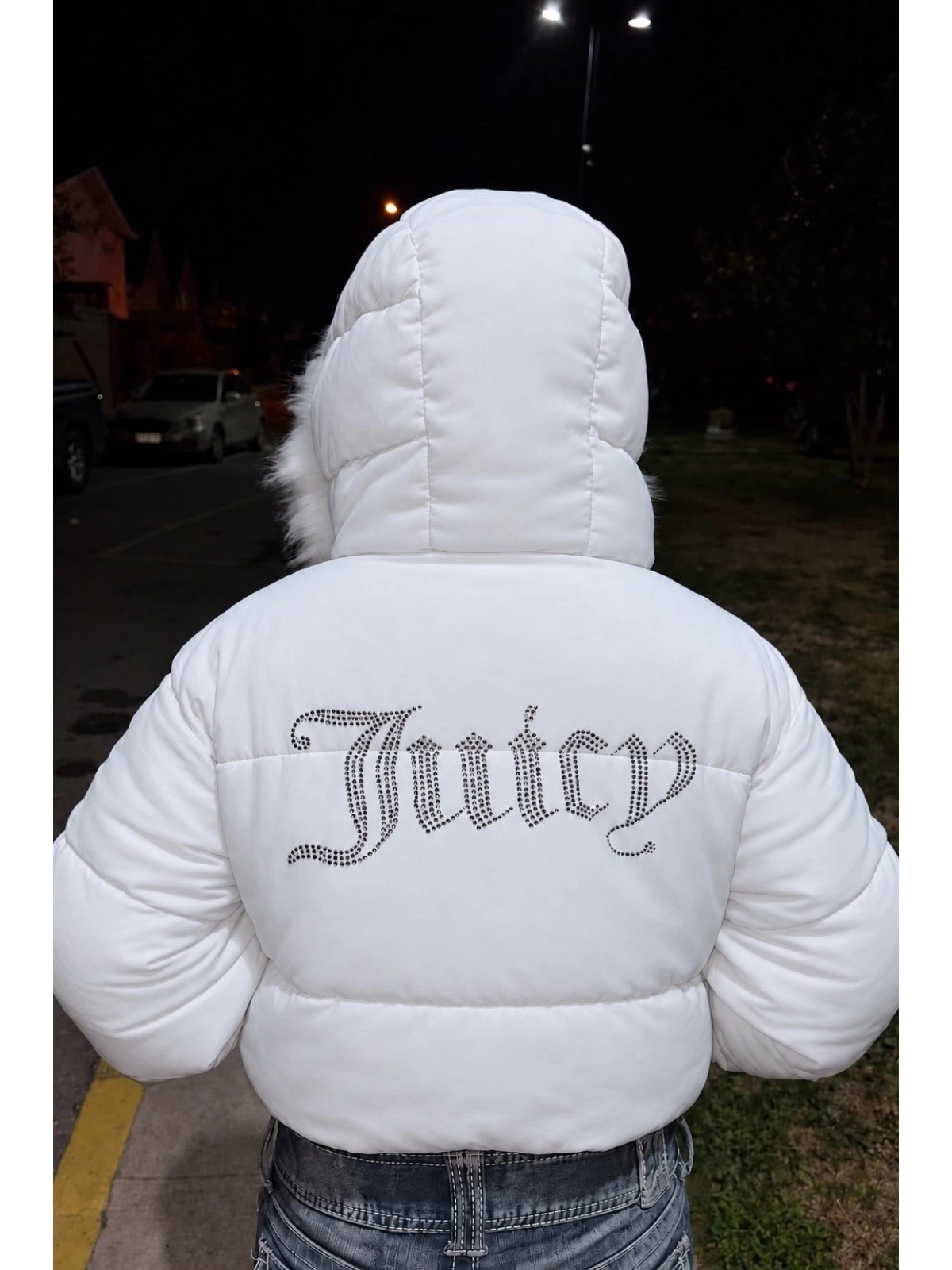 Juicy Peluş Kapüşonlu Şişme Crop Mont - Beyaz