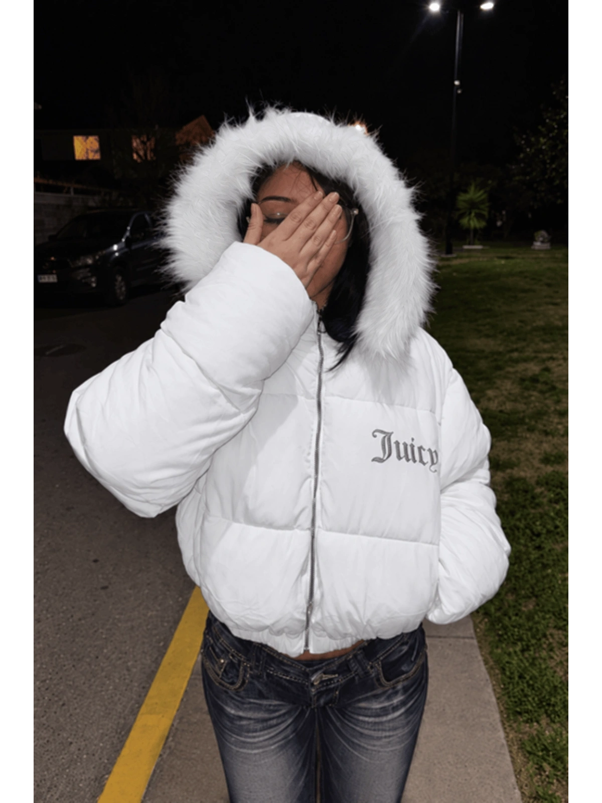 Juicy Peluş Kapüşonlu Şişme Crop Mont - Beyaz