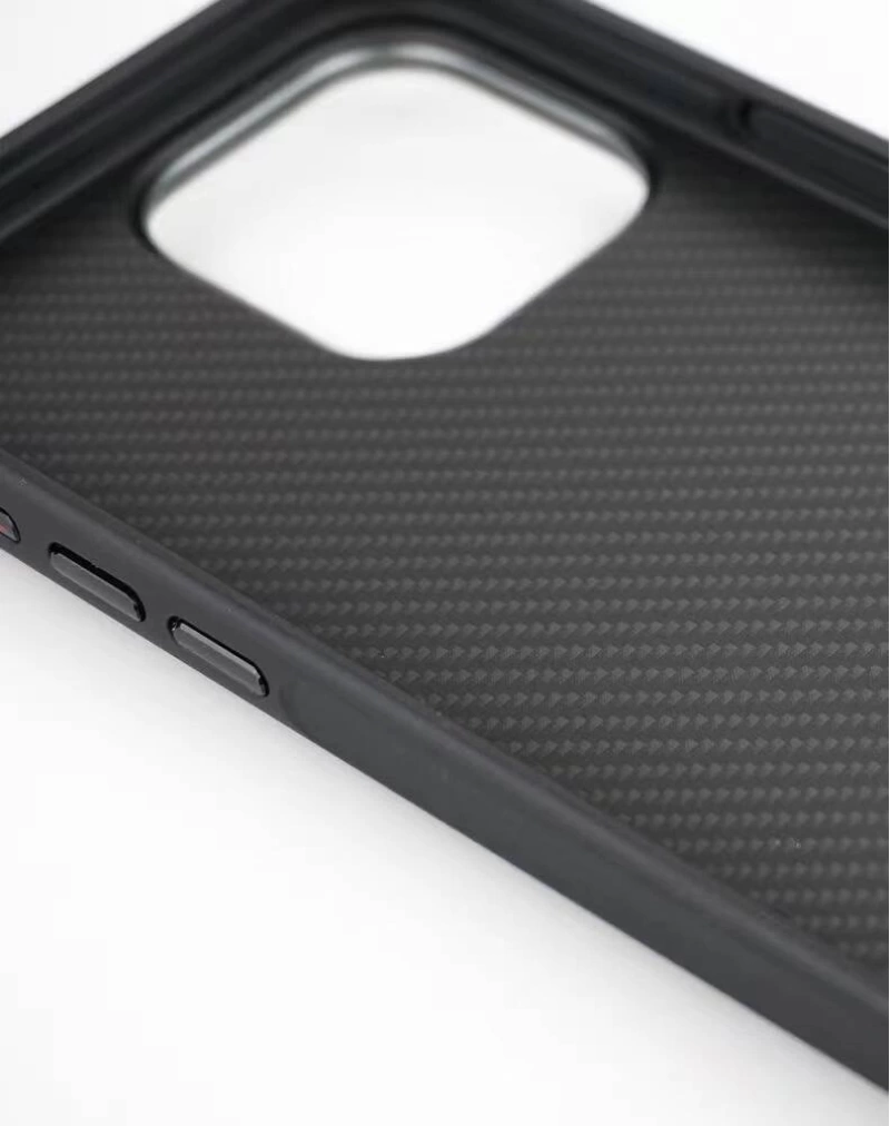 Apple iPhone 14 Pro Max Kılıf Magsafe Şarj Özellikli Karbon Fiber Görünümlü Zore Troy Kapak