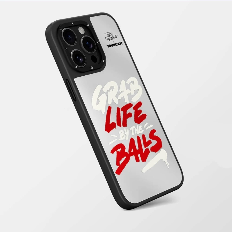Apple iPhone 15 Pro Kılıf Tobias Fonseca Tasarımlı Youngkit Mirror Kapak