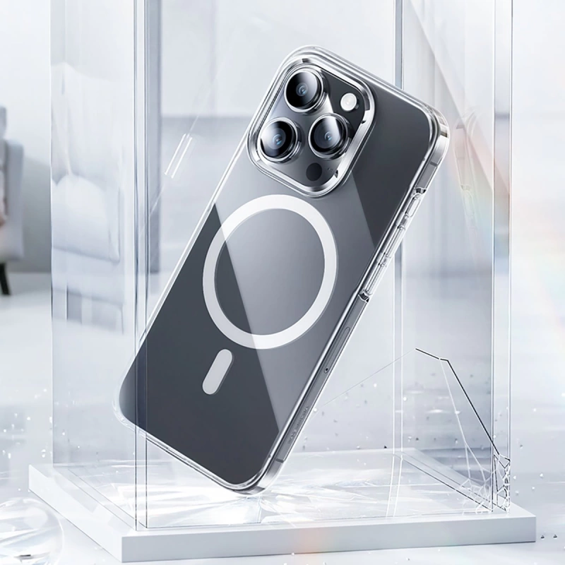 More TR Apple iPhone 15 Pro Kılıf Magsafe Şarj Özellikli Benks ​​​​​​Crystal Serisi Şeffaf Kapak