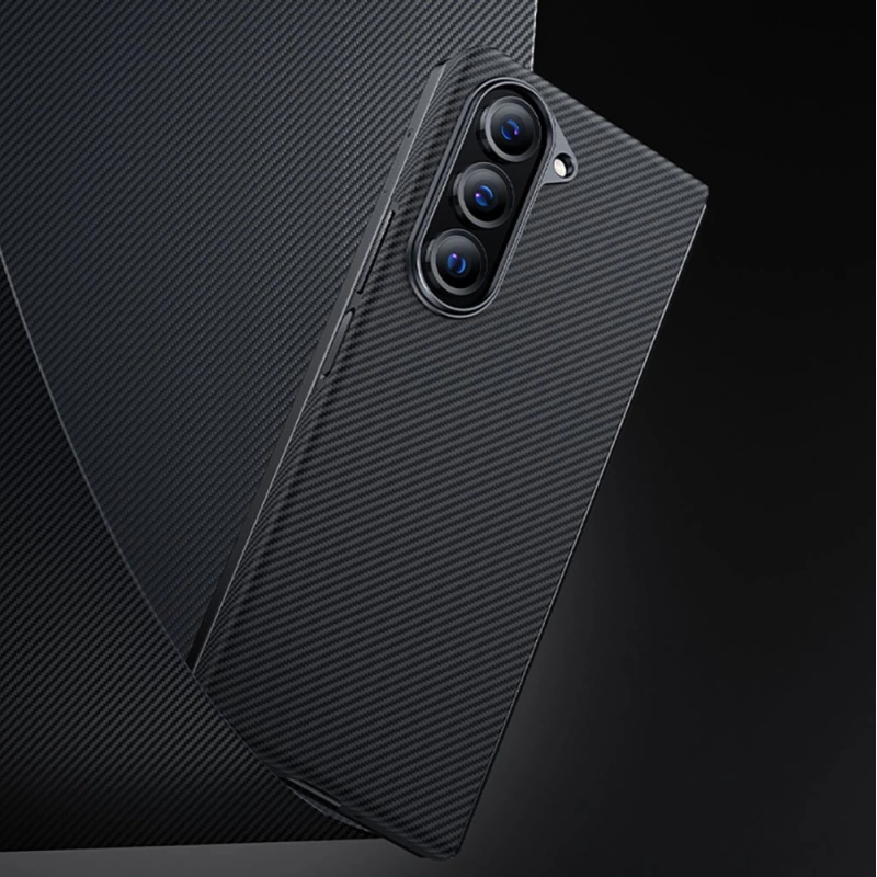 More TR Galaxy Z Fold 5 Kılıf Magsafe Özellikli Karbon Fiber Benks Essential 600D Kevlar Kapak