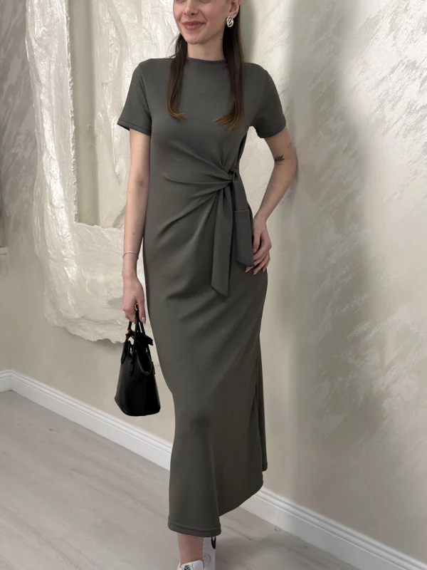 BELİ BAĞLAMALI MODAL KUMAŞ ELBİSE- YAĞ YEŞİLİ