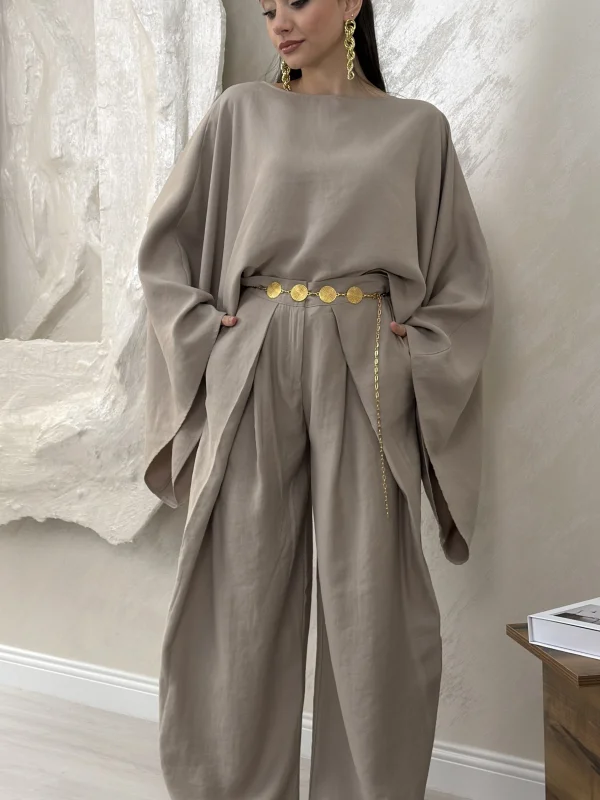 GENİŞ KOL BLUZ PİLELİ PANTOLON TAKIM- BEJ