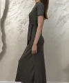 BELİ BAĞLAMALI MODAL KUMAŞ ELBİSE- YAĞ YEŞİLİ