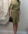 BÜZGÜLÜ YAĞ YEŞİLİ TASARIM ELBİSE