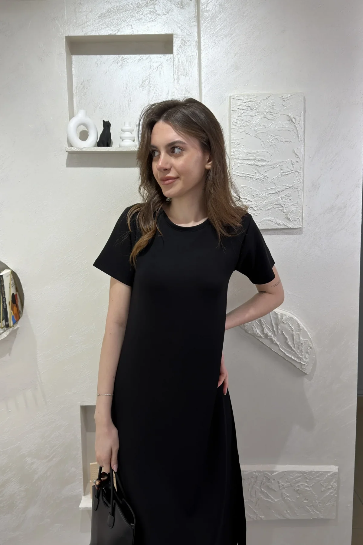 BİSİKLET YAKA MODAL KUMAŞ SALAŞ ELBİSE- SİYAH