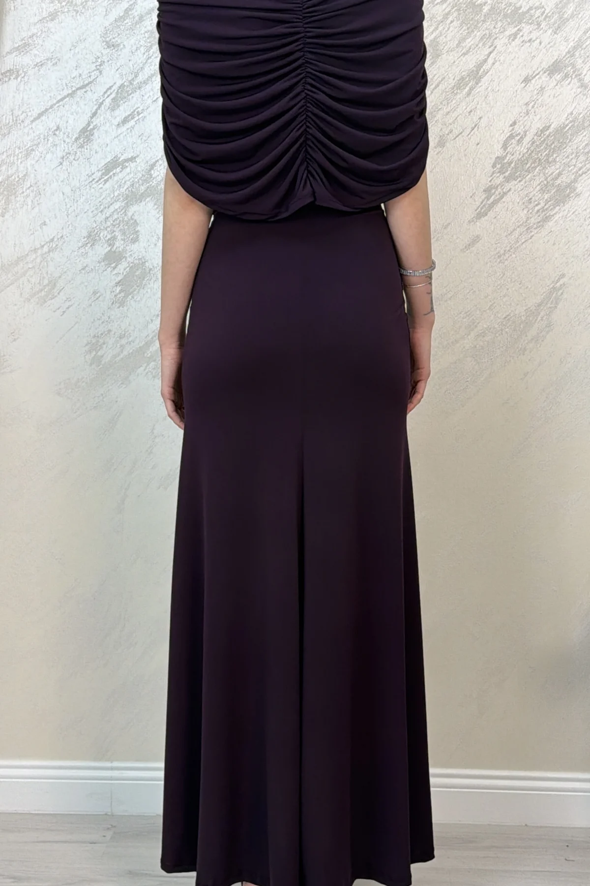 DRAPE DETAYLI DAVET ELBİSESİ-MÜRDÜM