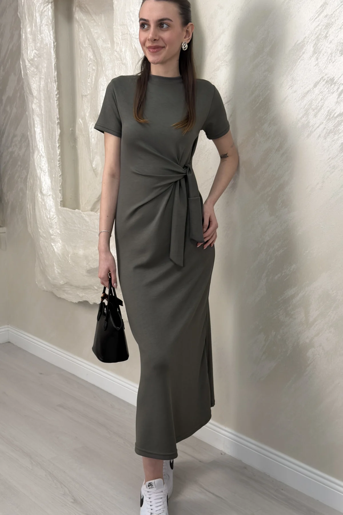 BELİ BAĞLAMALI MODAL KUMAŞ ELBİSE- YAĞ YEŞİLİ