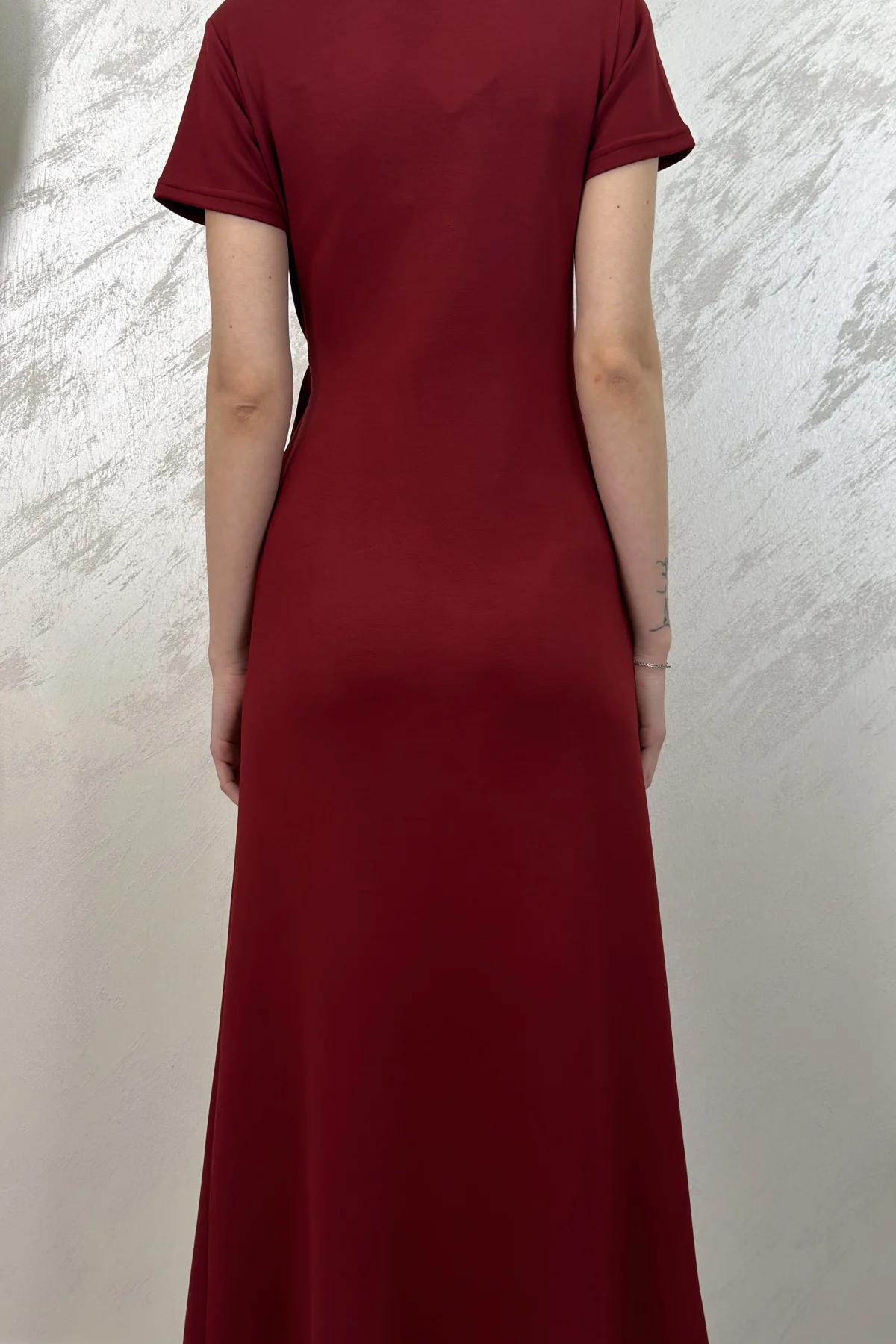 BELİ BAĞLAMALI MODAL KUMAŞ ELBİSE- BORDO