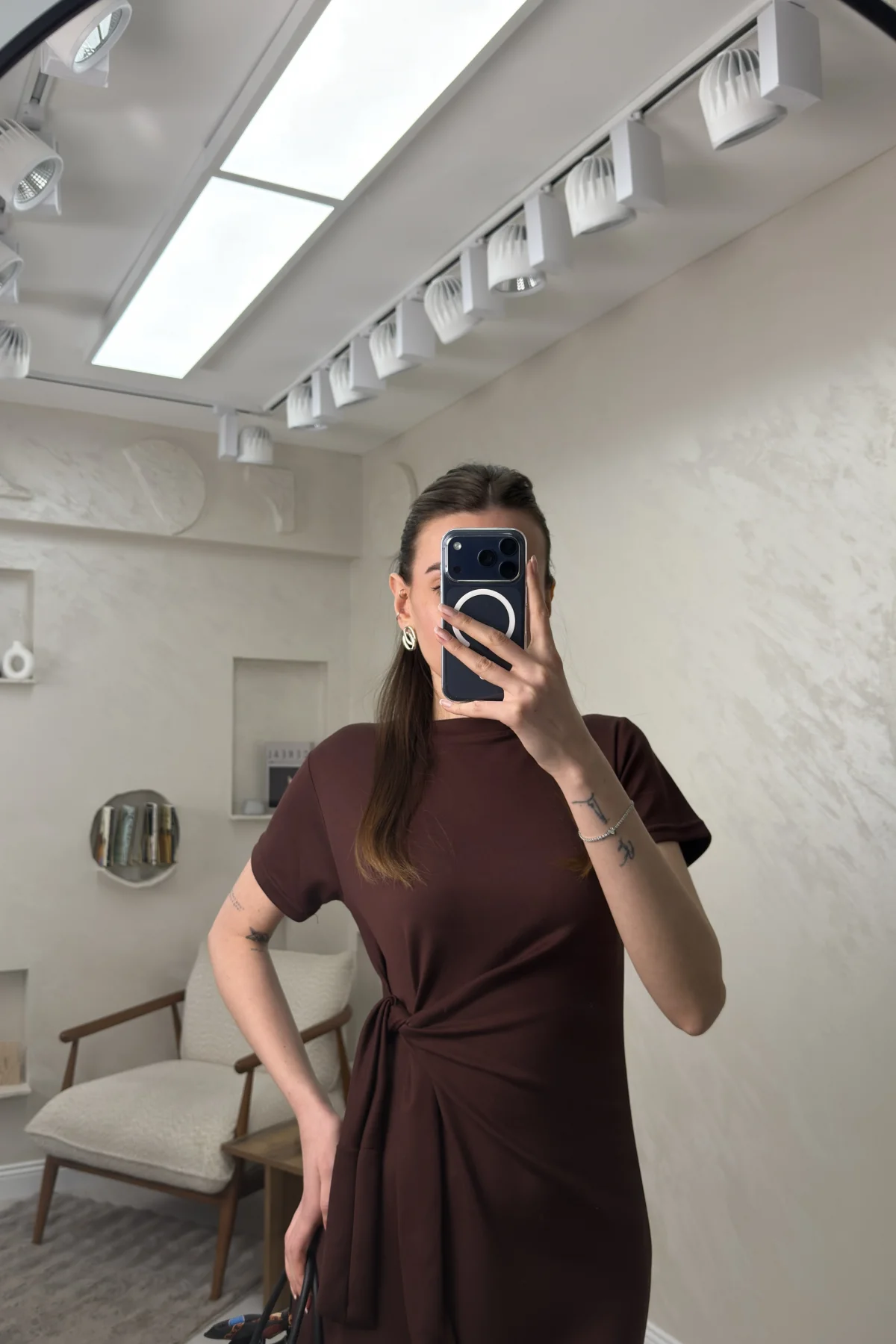 BELİ BAĞLAMALI MODAL KUMAŞ ELBİSE- KAHVERENGİ