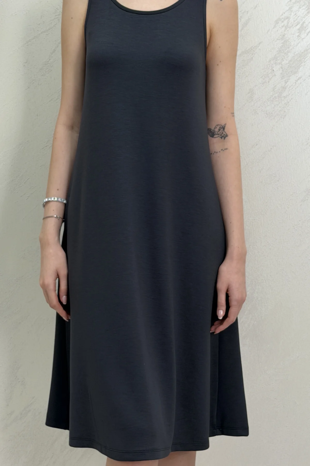 SIFIR KOL MODAL KUMAŞ ELBİSE-GRİ