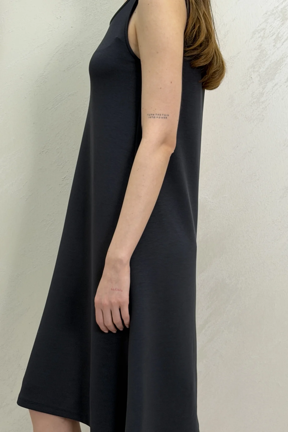 SIFIR KOL MODAL KUMAŞ ELBİSE-GRİ