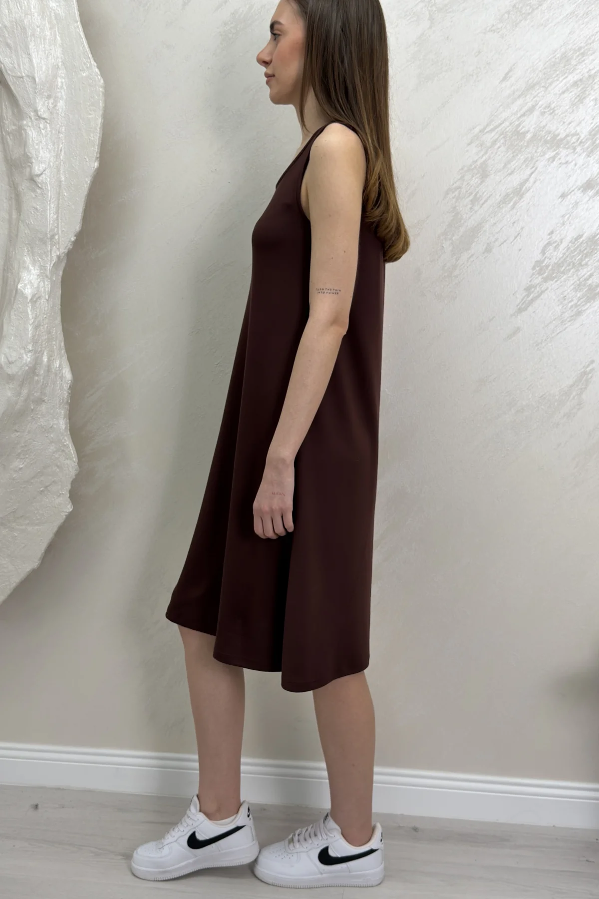 SIFIR KOL MODAL KUMAŞ ELBİSE- KAHVERENGİ