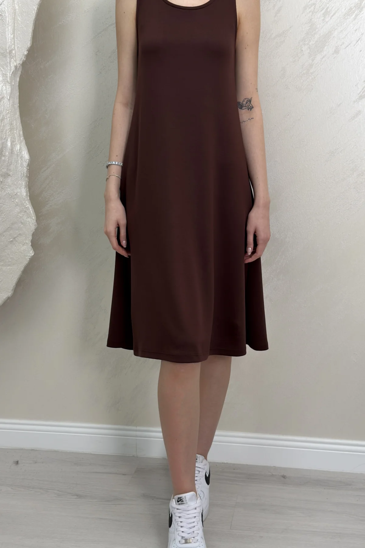 SIFIR KOL MODAL KUMAŞ ELBİSE- KAHVERENGİ