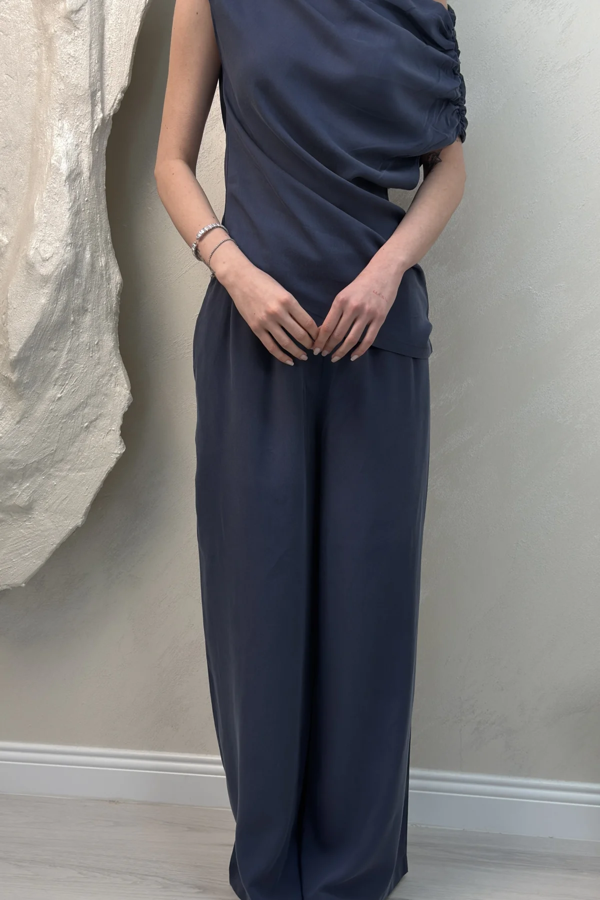 İNDİGO TEK OMUZ BÜZGÜLÜ TAKIM