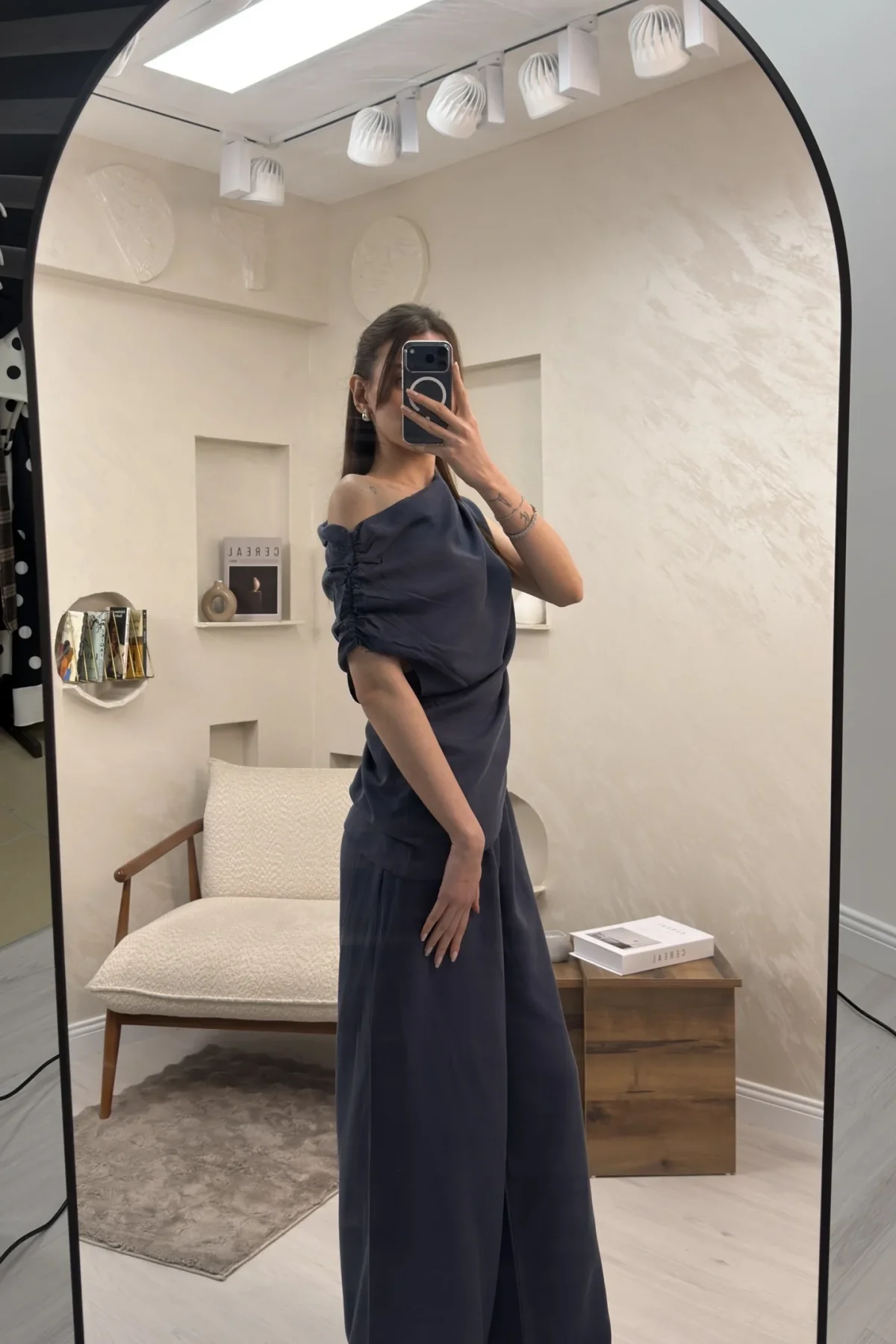 İNDİGO TEK OMUZ BÜZGÜLÜ TAKIM