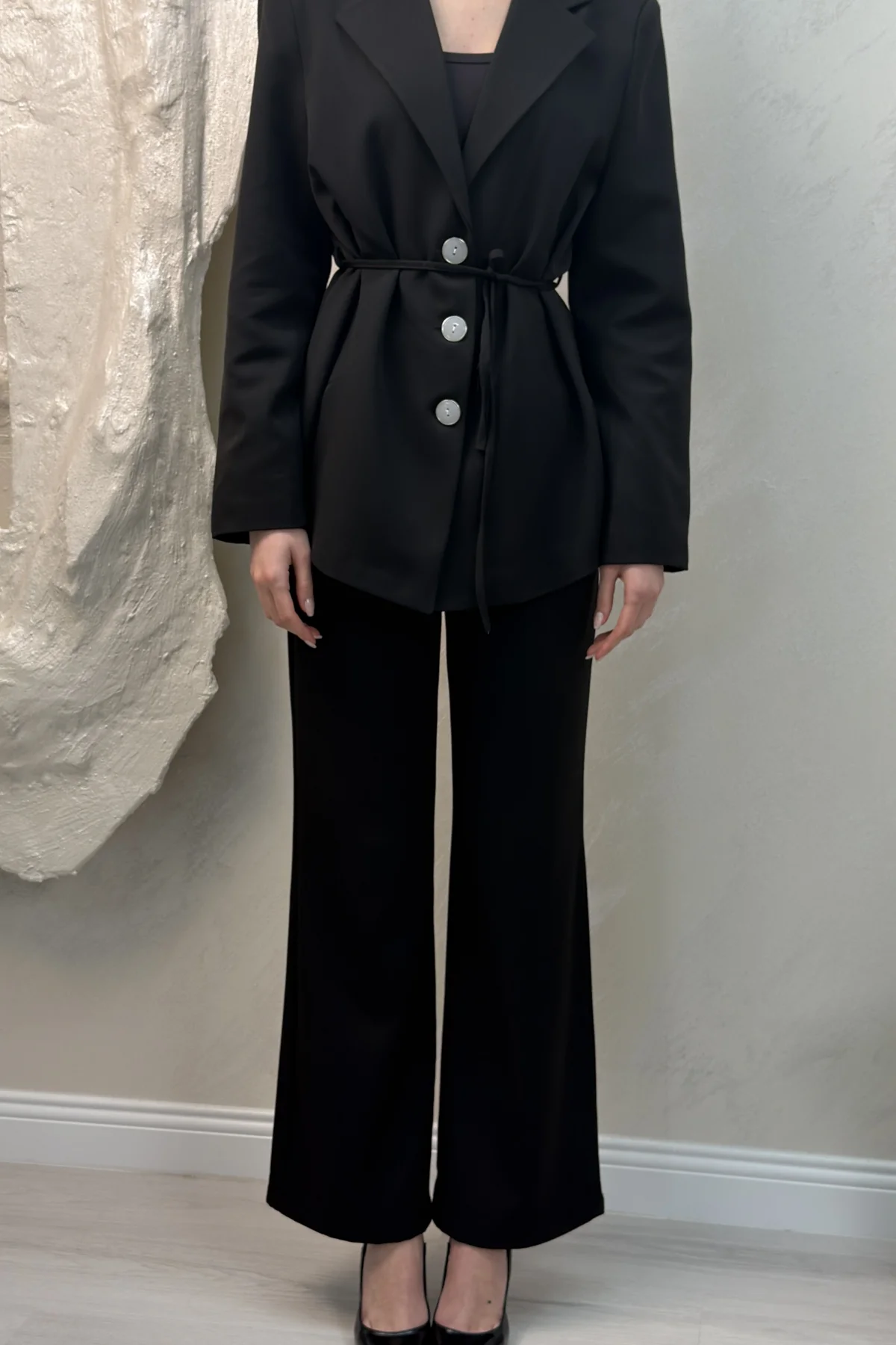 BELDEN BAĞLAMALI DÜĞMELİ BLAZER CEKET TAKIM- SİYAH