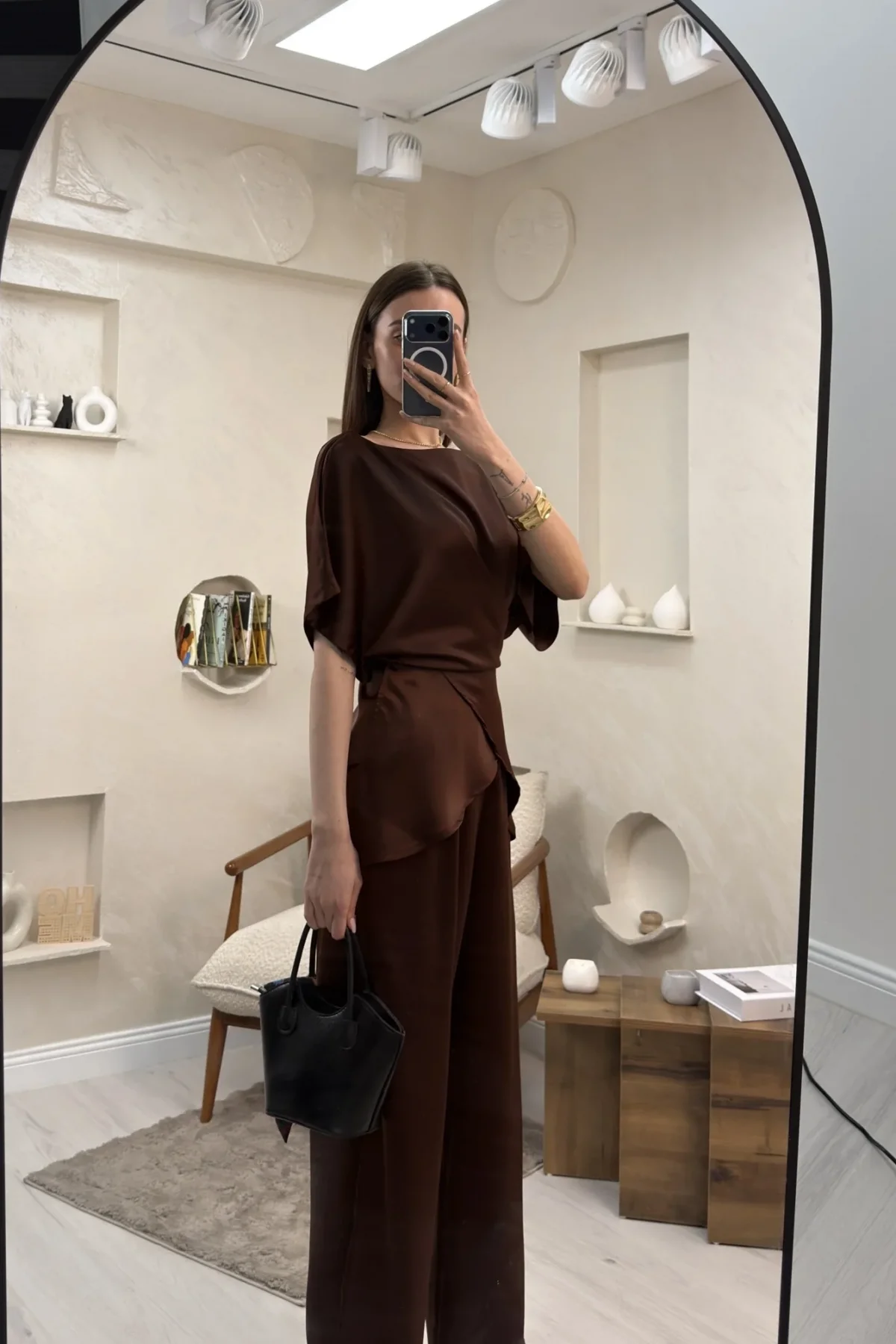 BELDEN BAĞLAMALI SATEN TAKIM- KAHVERENGİ