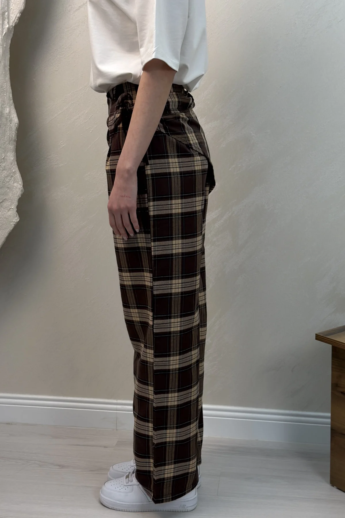 MUADİL EKOSE DETAYLI BAĞLAMALI PANTOLON- CAMEL