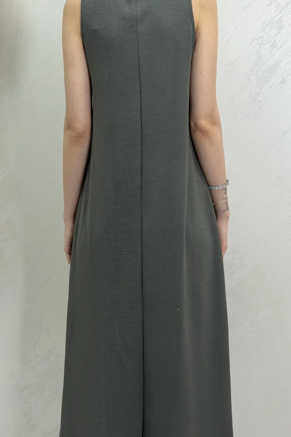 UZUN ASKILI MODAL KUMAŞ ELBİSE- YAĞ YEŞİLİ