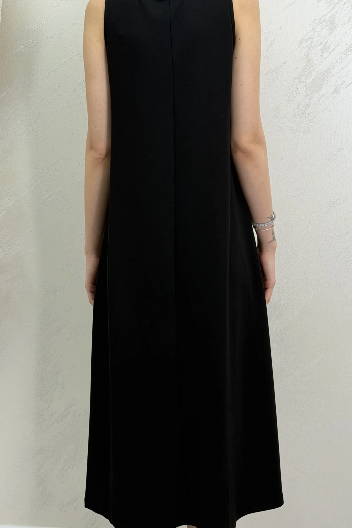 UZUN ASKILI MODAL KUMAŞ ELBİSE- SİYAH