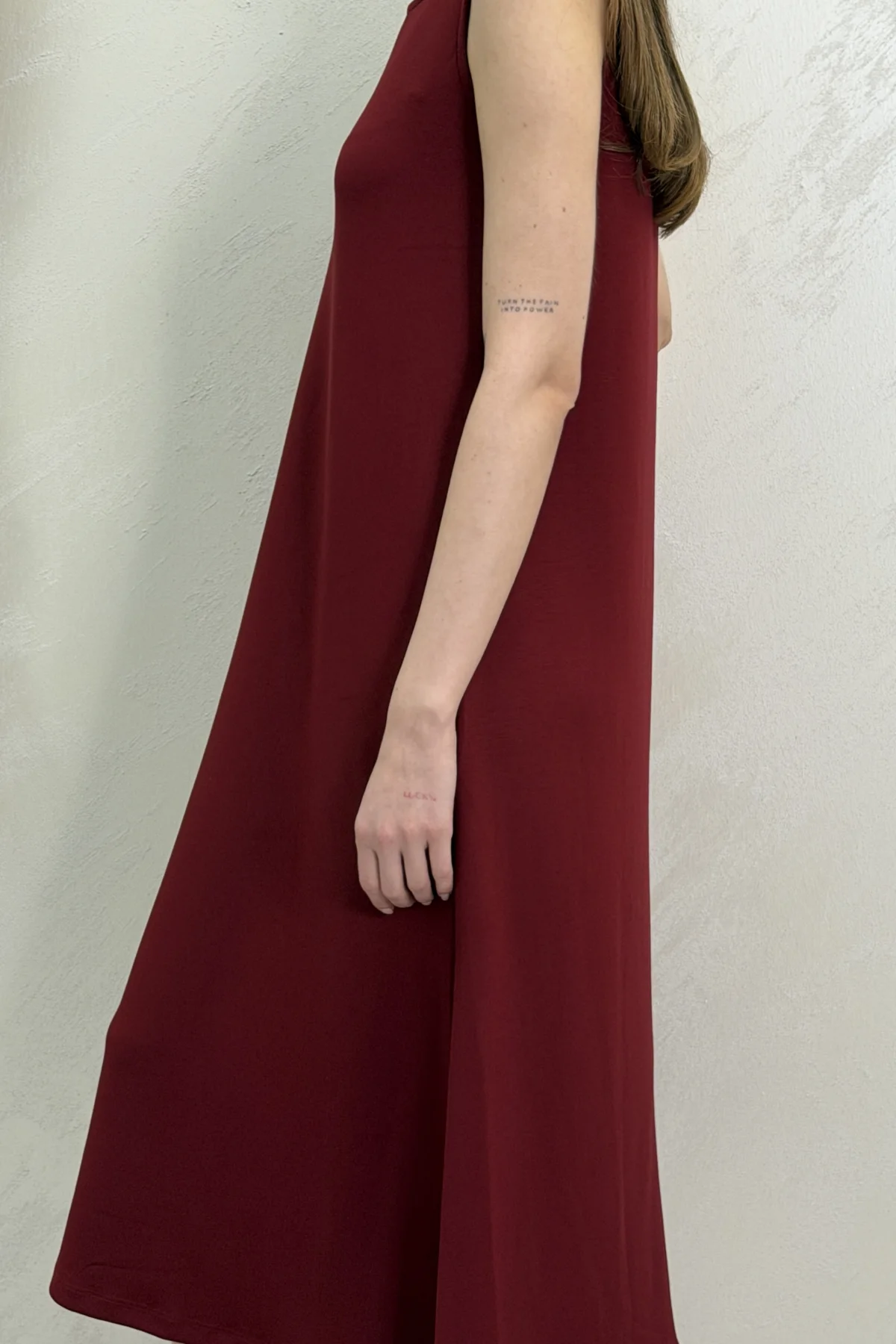 UZUN ASKILI MODAL KUMAŞ ELBİSE- BORDO