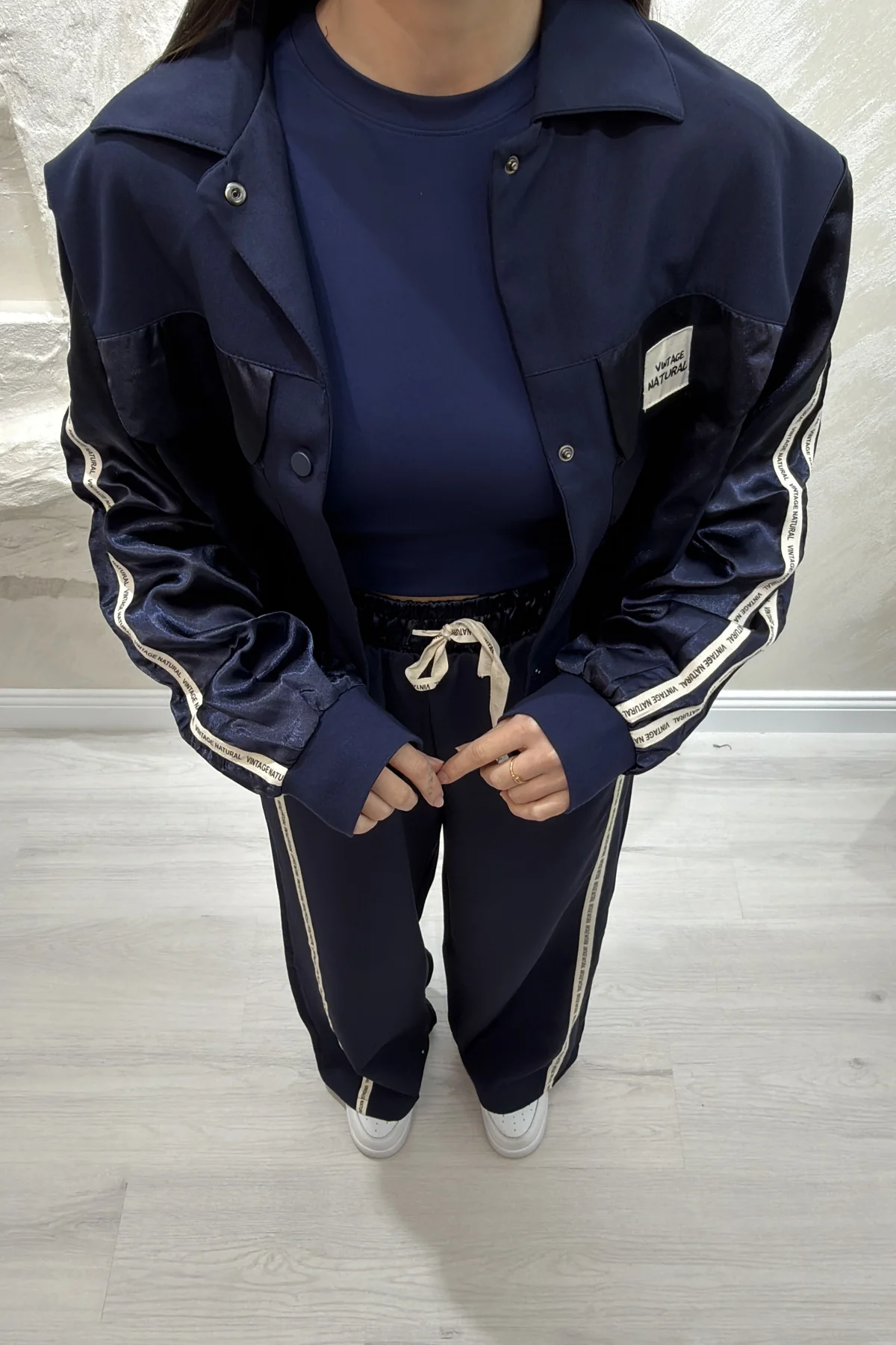 PARAŞÜT KUMAŞ ŞERİT DETAYLI TAKIM- LACİVERT