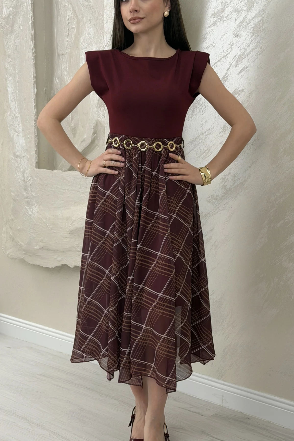 ŞİFON EKOSE DESENLİ ELBİSE- BORDO