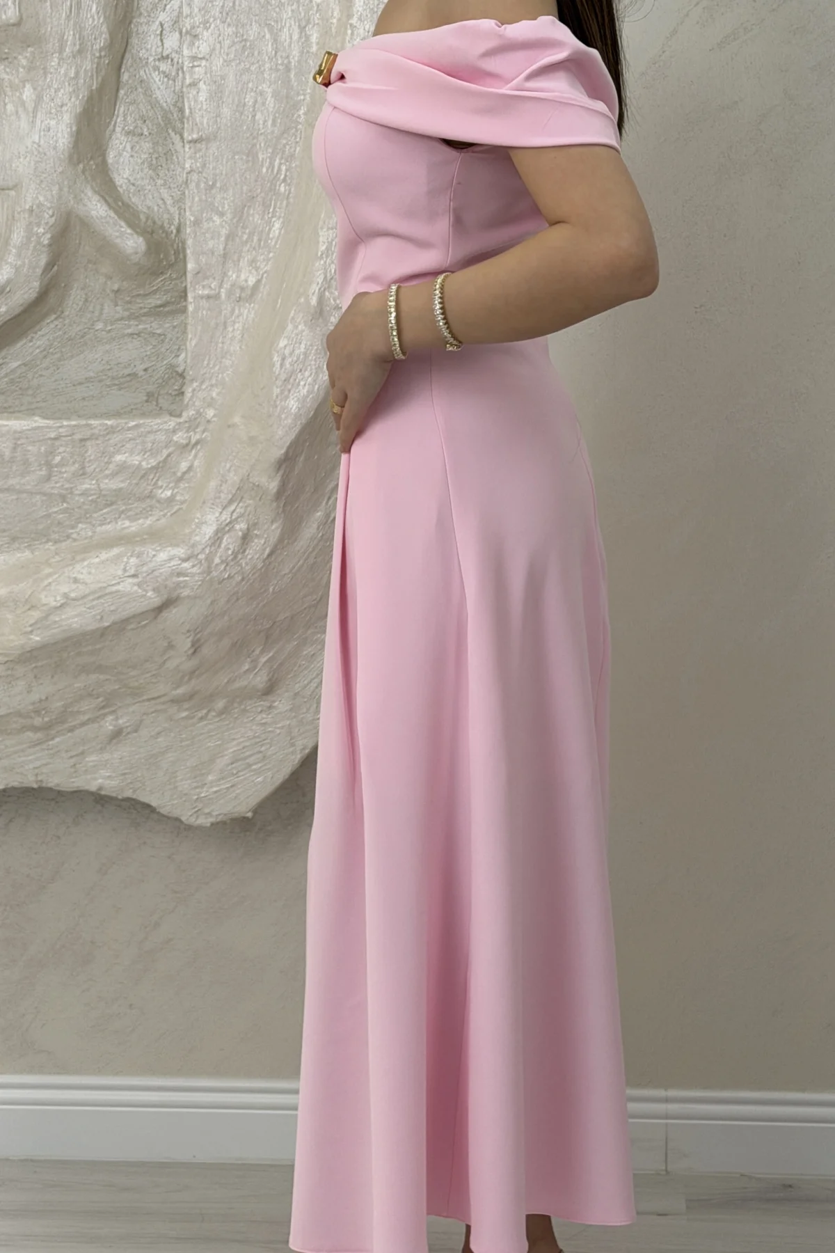 MADONNA YAKA TOKALI ELBİSE