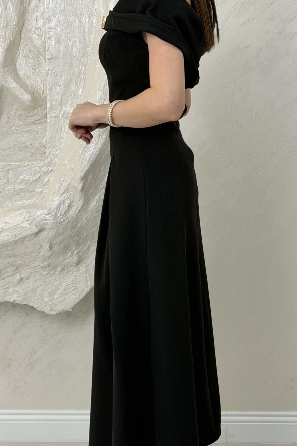 MADONNA YAKA TOKALI ELBİSE