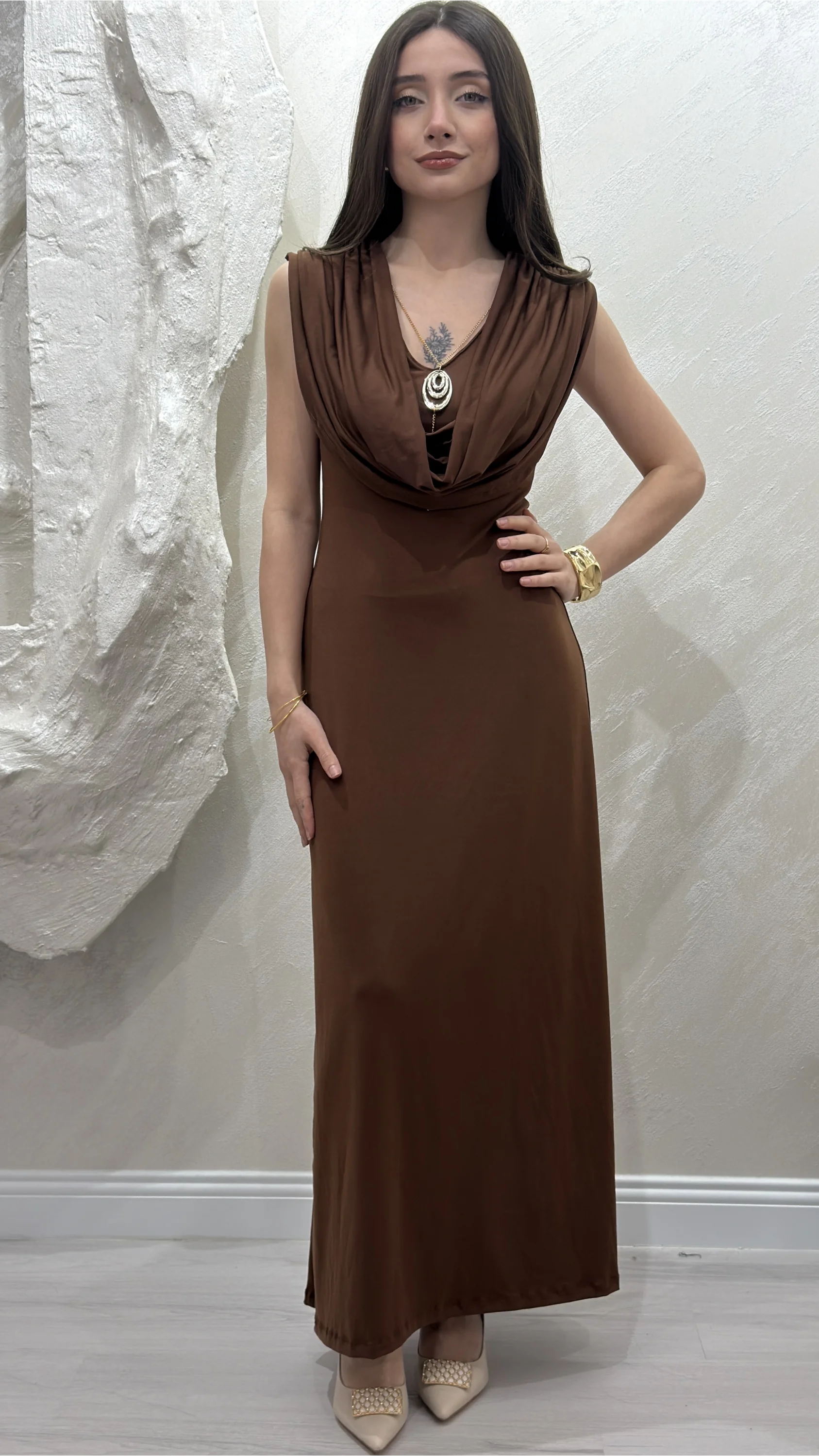 DEGAJE YAKA SANDY ELBİSE- KAHVE