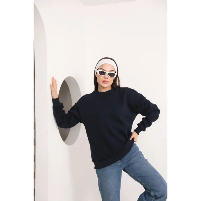 ÜÇ İPLİK ŞARDONLU BİSİKLET YAKA SWEATTSHİRT