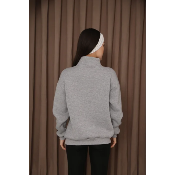 Dik Yakalı Yarım Fermuarlı Üç İplik Şardonlu Sweatshirt