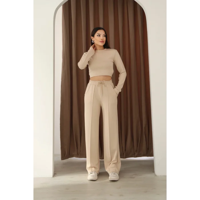 Kadın Üst Crop Altı Çımalı Detaylı Eşofman Takımı