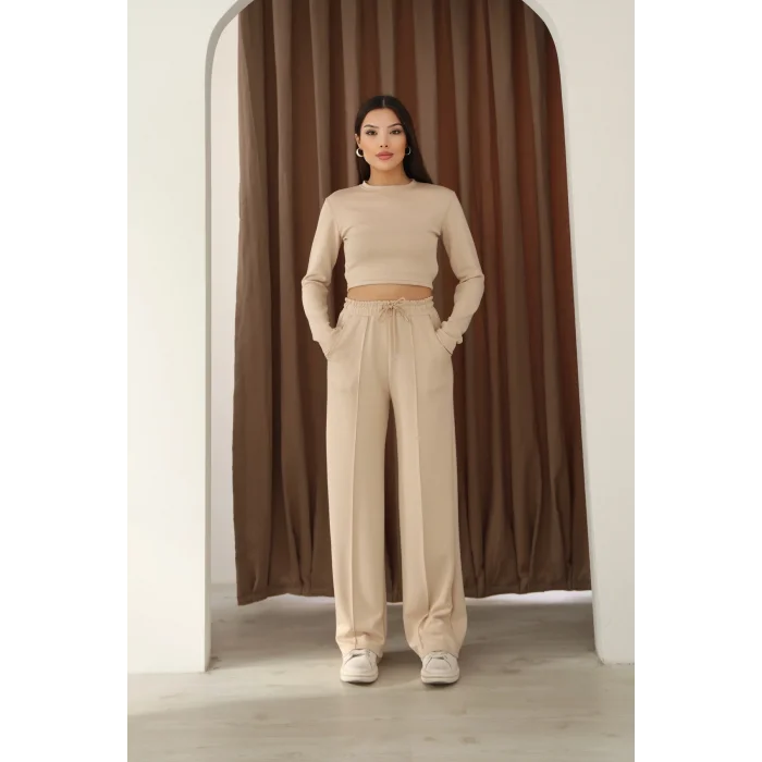 Kadın Üst Crop Altı Çımalı Detaylı Eşofman Takımı