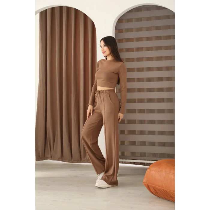 Kadın Üst Crop Altı Çımalı Detaylı Eşofman Takımı