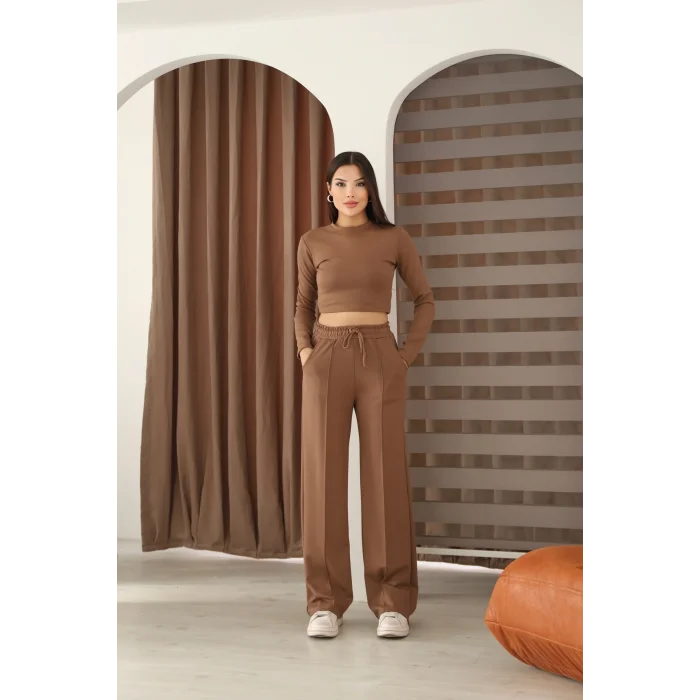 Kadın Üst Crop Altı Çımalı Detaylı Eşofman Takımı