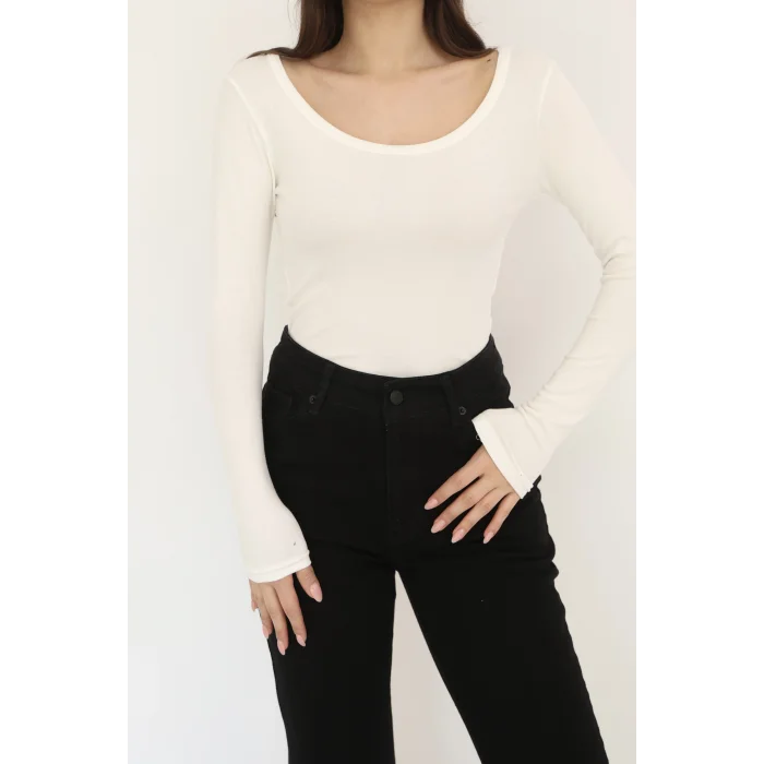 KARE YAKA UZUN KOLLU BLUZ - BEYAZ