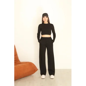 Kadın Üst Crop Altı Çımalı Detaylı Eşofman Takımı