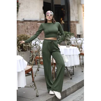 Kadın Üst Crop Altı Çımalı Detaylı Eşofman Takımı