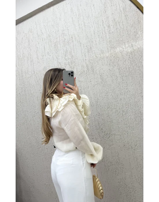 Fırfır Detaylı Gömlek Krem