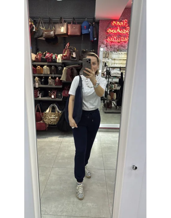 Paçası lastikli eşortman altı