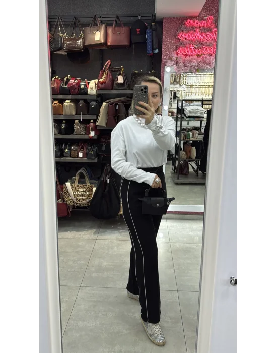 Yanı şeritli eşortman altı