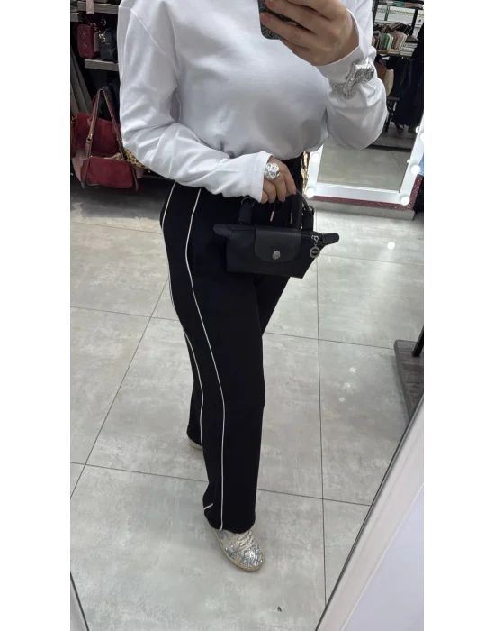 Yanı şeritli eşortman altı