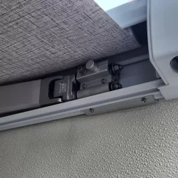 Berhimi M44 Kasetli Duvar Tipi Karavan Tentesi 2.50x2.00 Beyaz Kasa