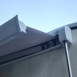 Berhimi M44 Kasetli Duvar Tipi Karavan Tentesi 4.00 x 2.50 Beyaz Kasa