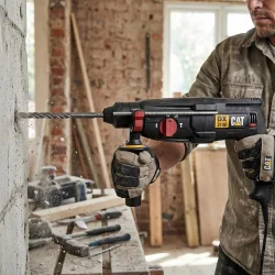CAT DX2140.1 800Watt 3.0J 26MM SDS-Plus Profesyonel Kırıcı/Delici + 1 Ad Delici 3 Ad Kırıcı Uç