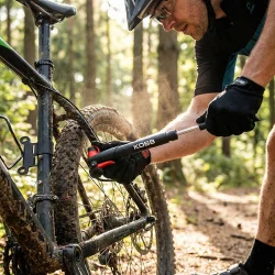 KOBB KB21 87 PSI Bisiklet Lastik Şişirme Taşınabilir Mini El Pompası + Bisiklet Montaj Aparatı